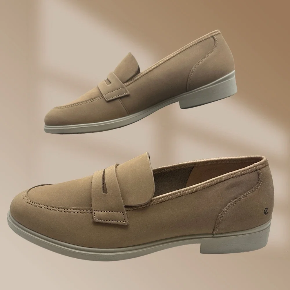 ecco Fluidform Ladies Dress Classic Beige Penny Loafers Sz RU 40 US 9-9.5  NIB